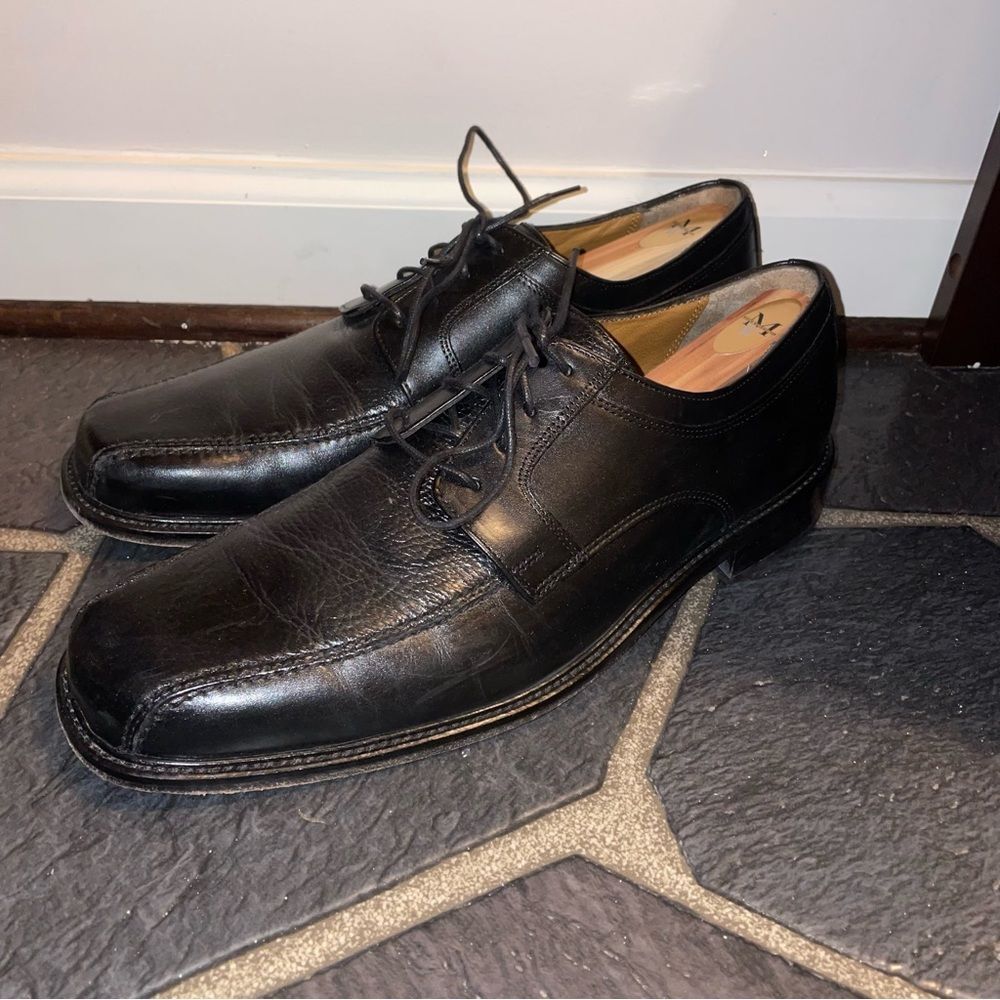 Black Leather Lace Up Flat Toe Mens Dress Shoes Size 10.5 - Picture 4 of 8
